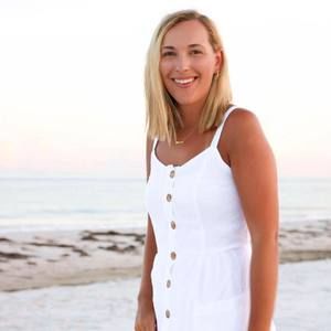 Meet your Posher, Abigail